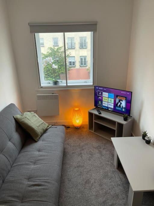 Modern 2 Bedroom City Apartment Глазго Екстер'єр фото